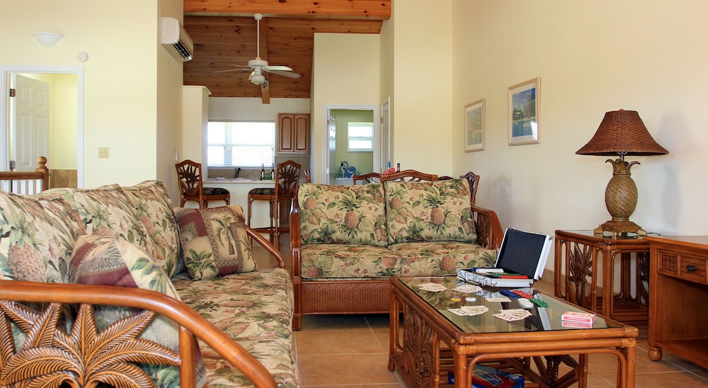 Hideaways Exuma 47/76