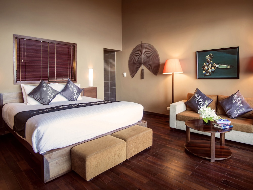 Victoria Hoi An Beach Resort And Spa 30/80