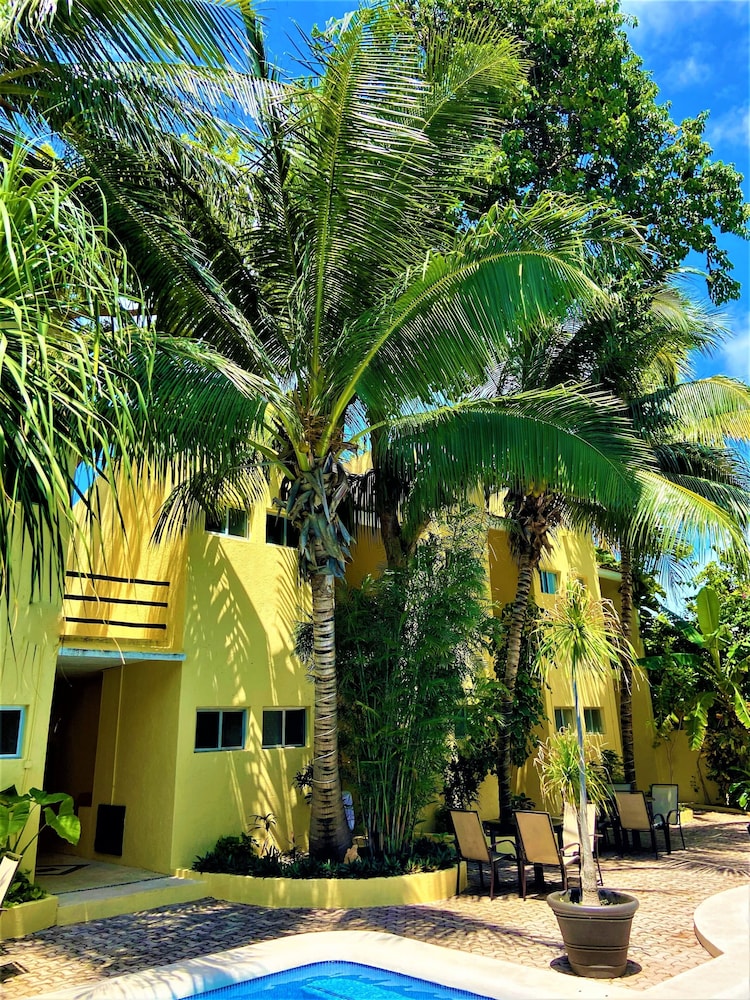 Hotel Lunasol 58/71
