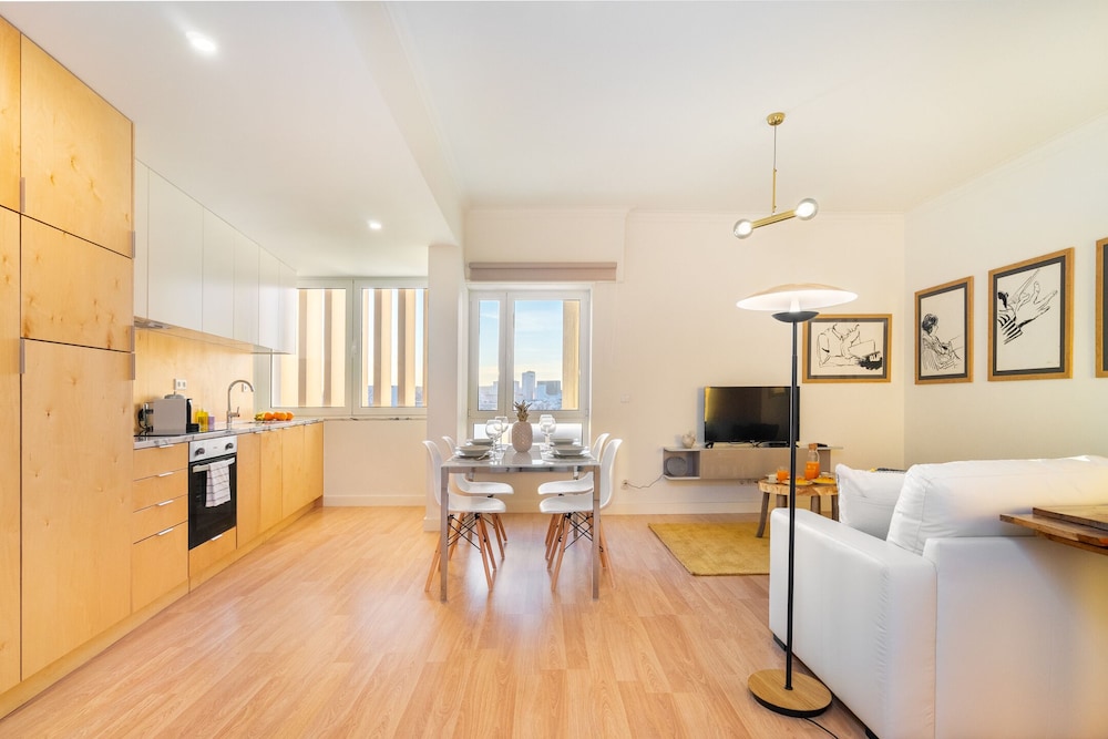 WHome Anjos Premium Apartment 8 18/50
