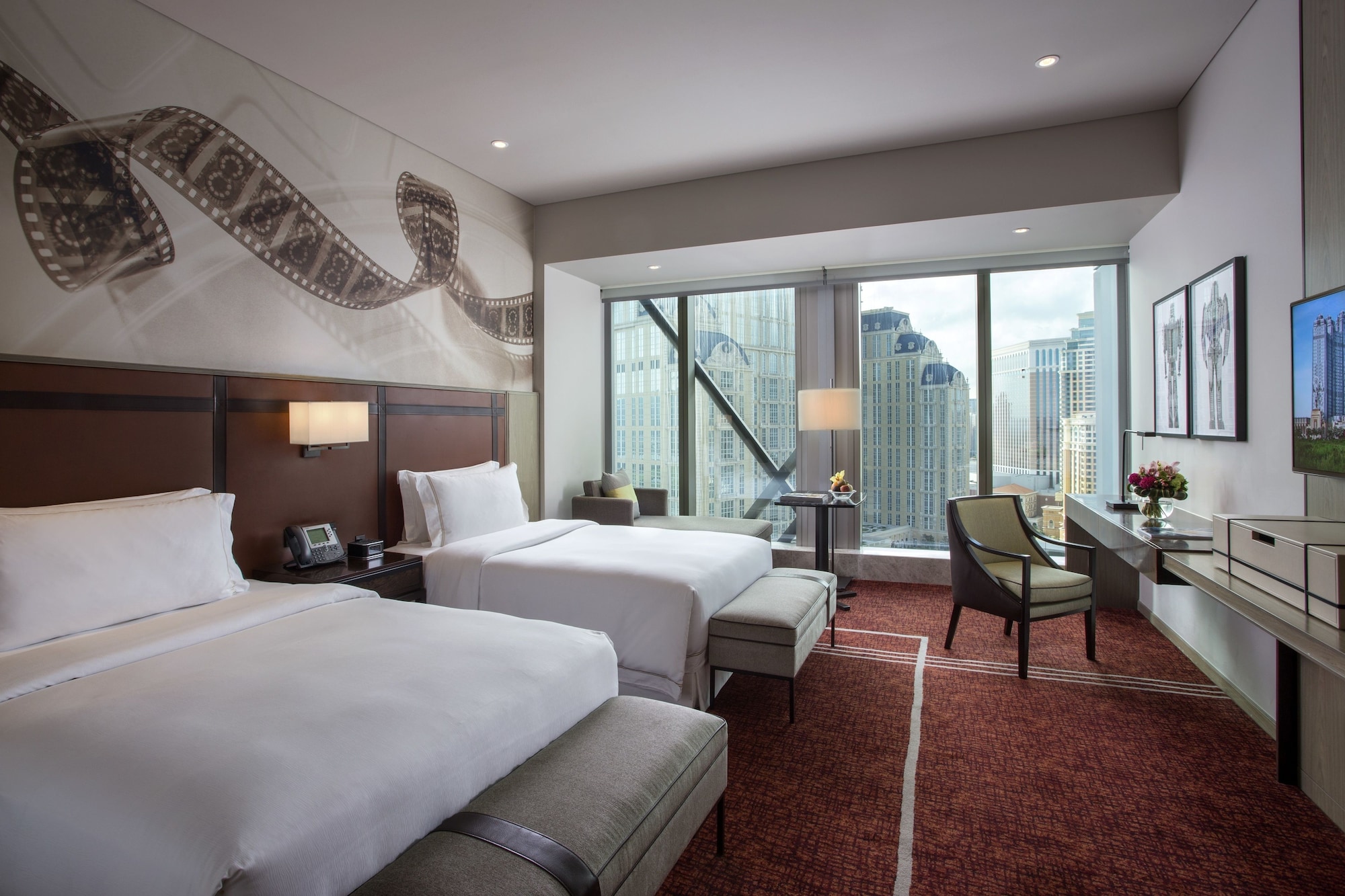 Celebrity Vista Twin Room