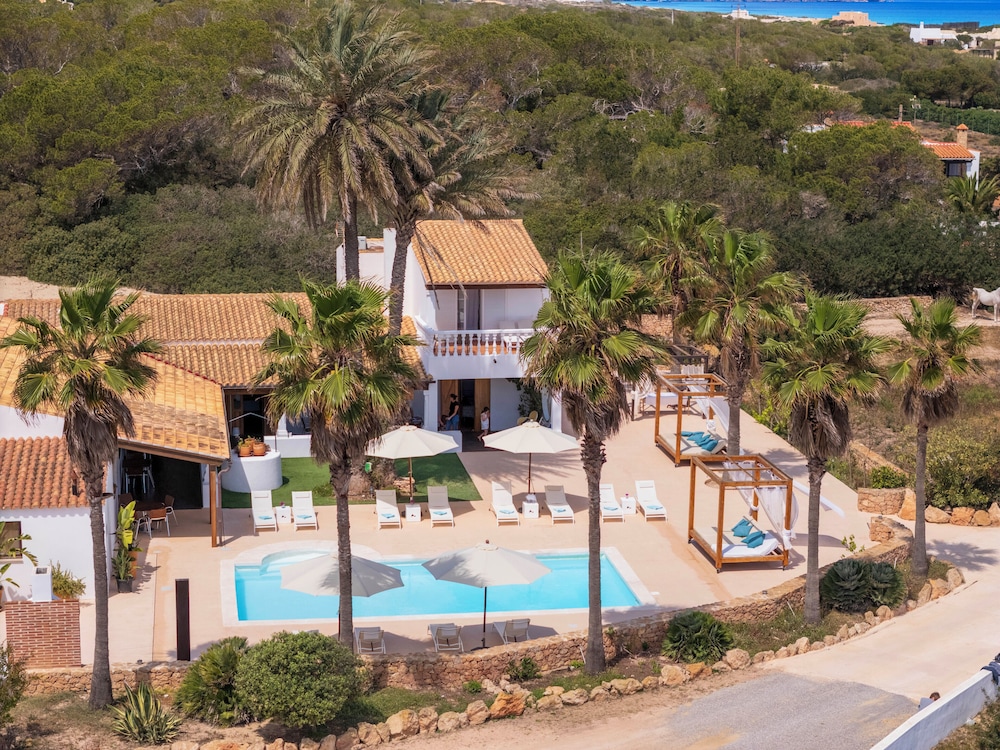 Es Pas Formentera Agroturismo 43/50