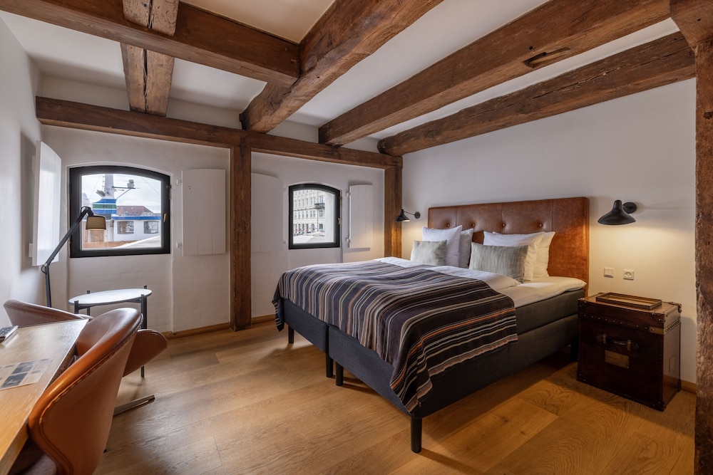 Executive, Queen Bed, Partial View, 71 Nyhavn Hotel 3/7