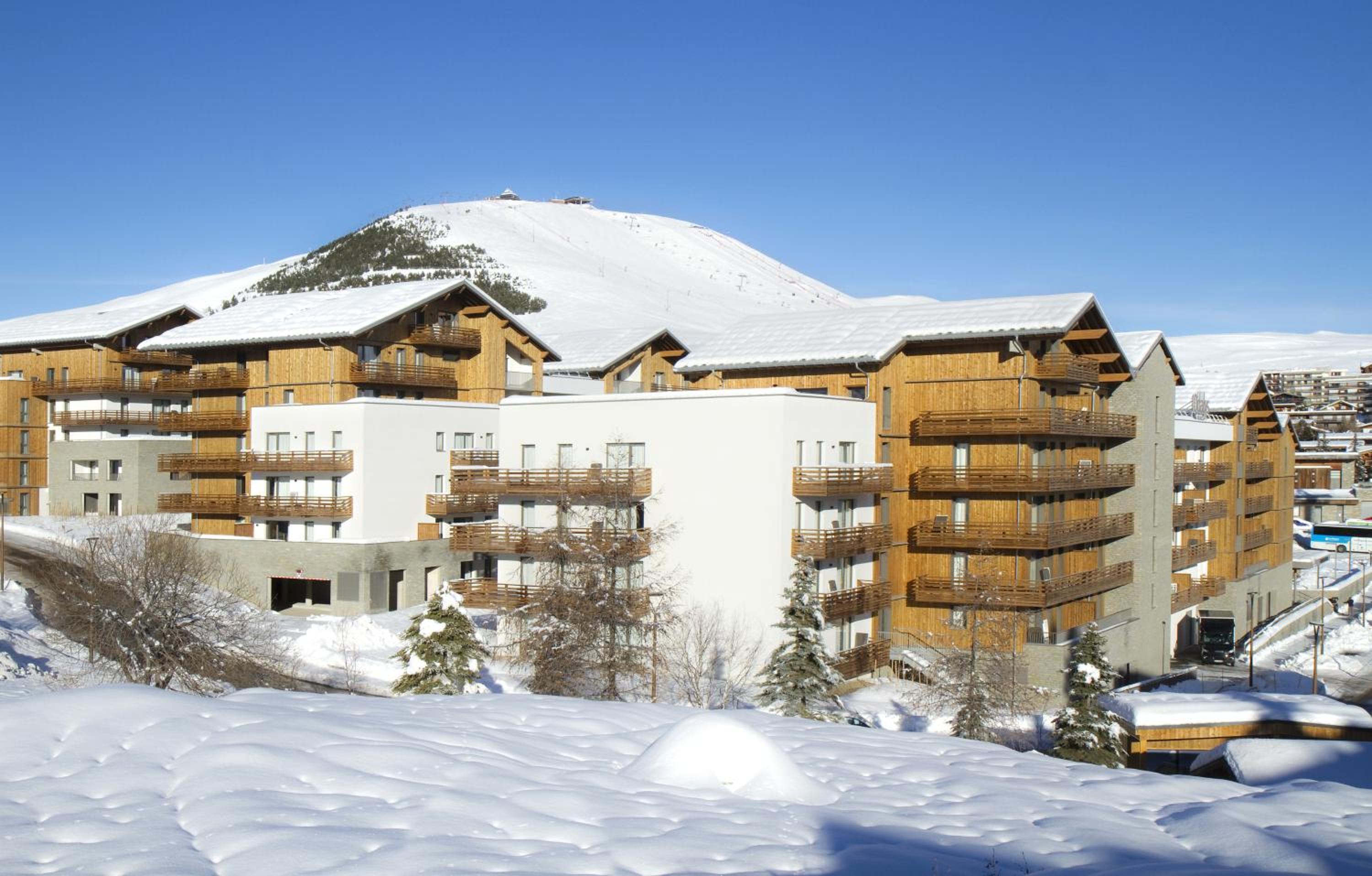 Appart'Hotel Prestige Odalys L'Eclose 2/23