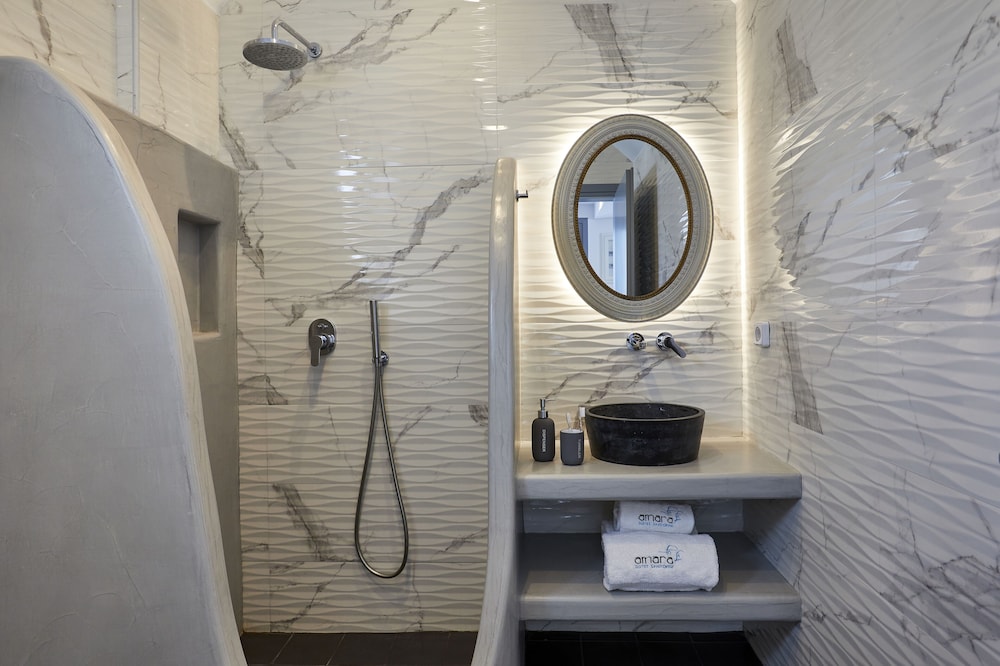 Amara Suites Santorini 20/50