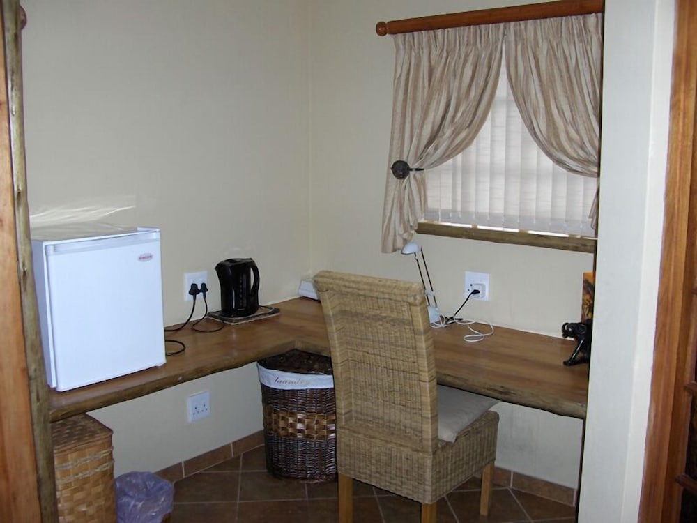 Aark Guest Lodge cc Boutique Hotel 18/22
