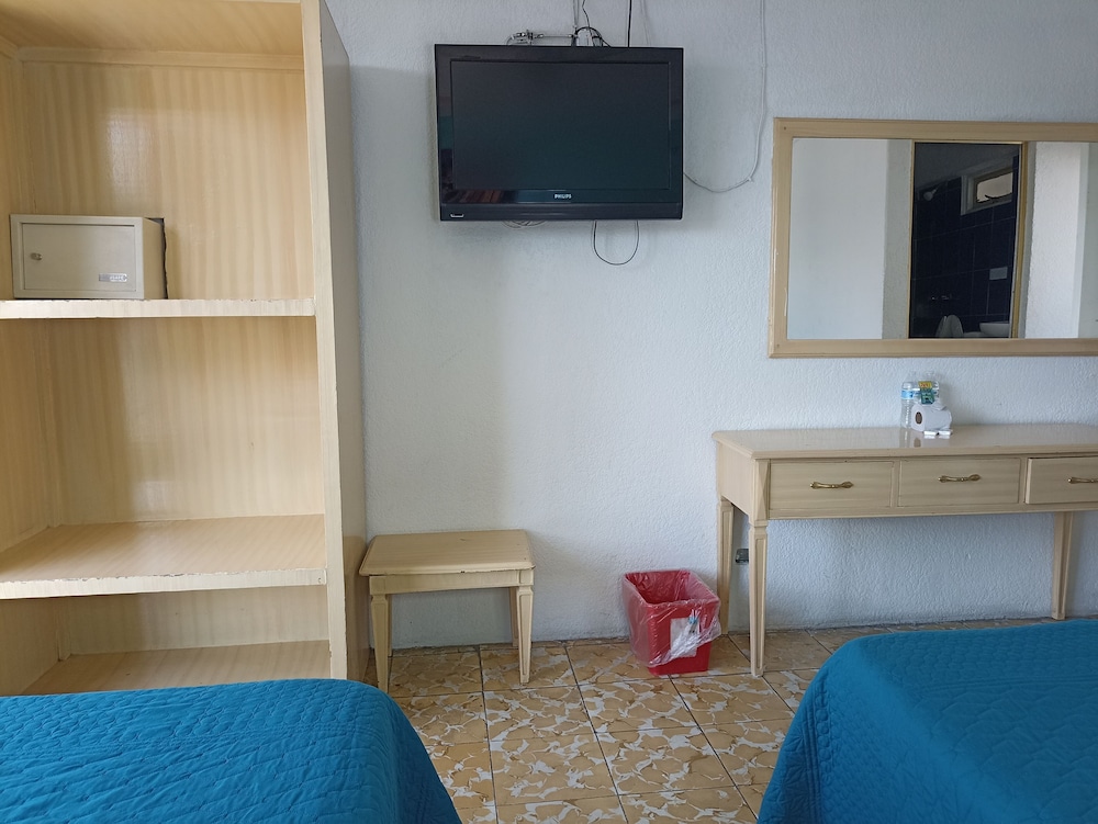 Hotel Viena 29/34