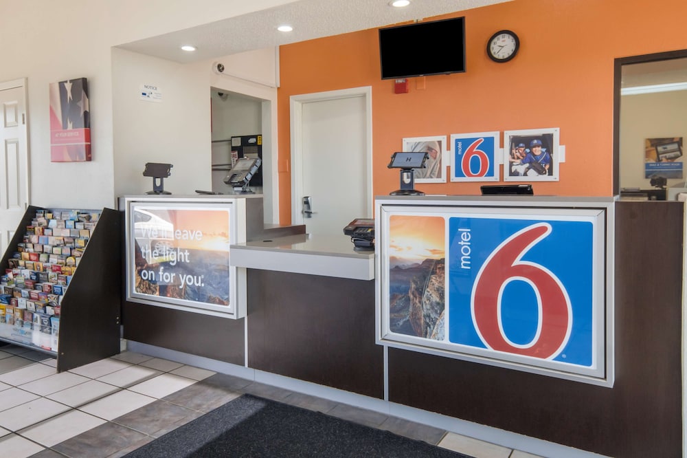 Motel6 Duncanville, TX - Dallas 6/46