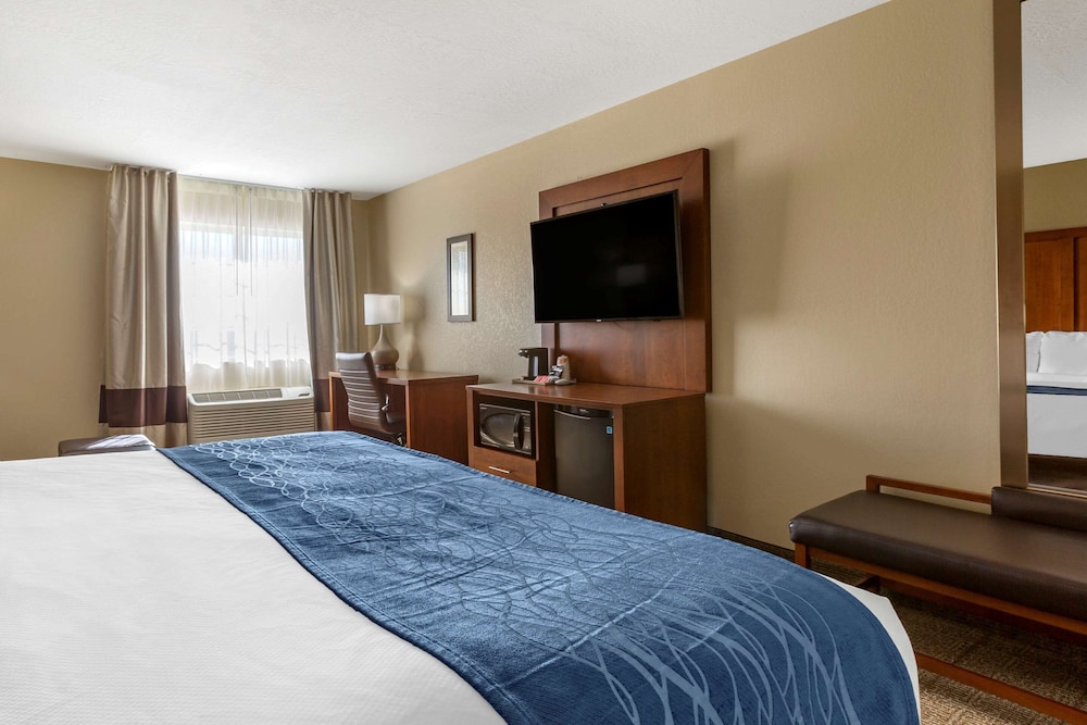 Comfort Inn & Suites Lordsburg I-10 20/49