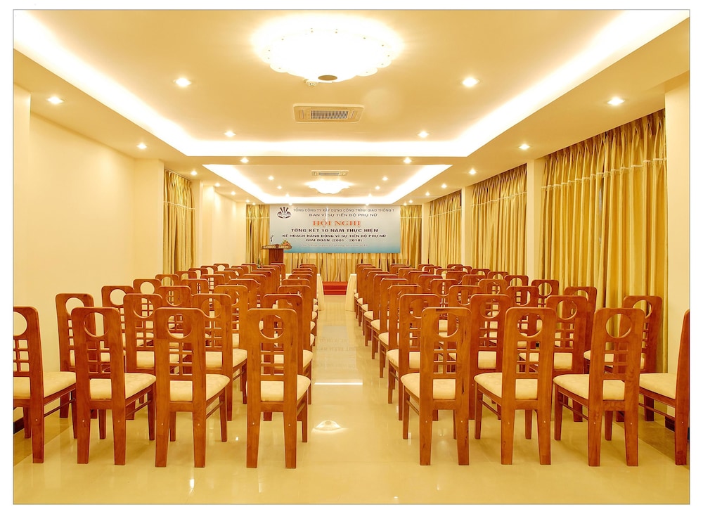 M Village Hotel Da Nang Centre, a brand of Modern Village Lifestyle 51/58