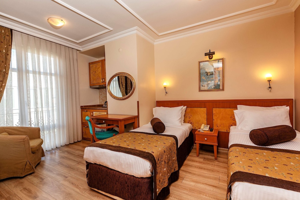 Santa Ottoman Hotel 18/41