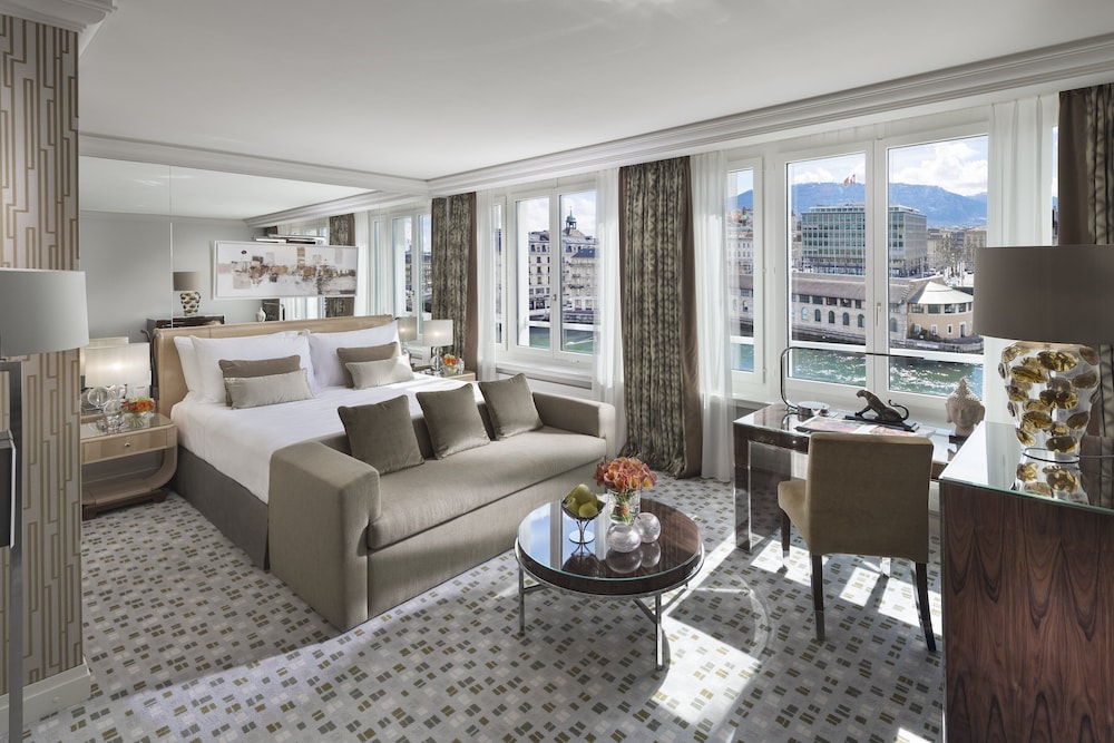 Mandarin Oriental, Geneva 37/82