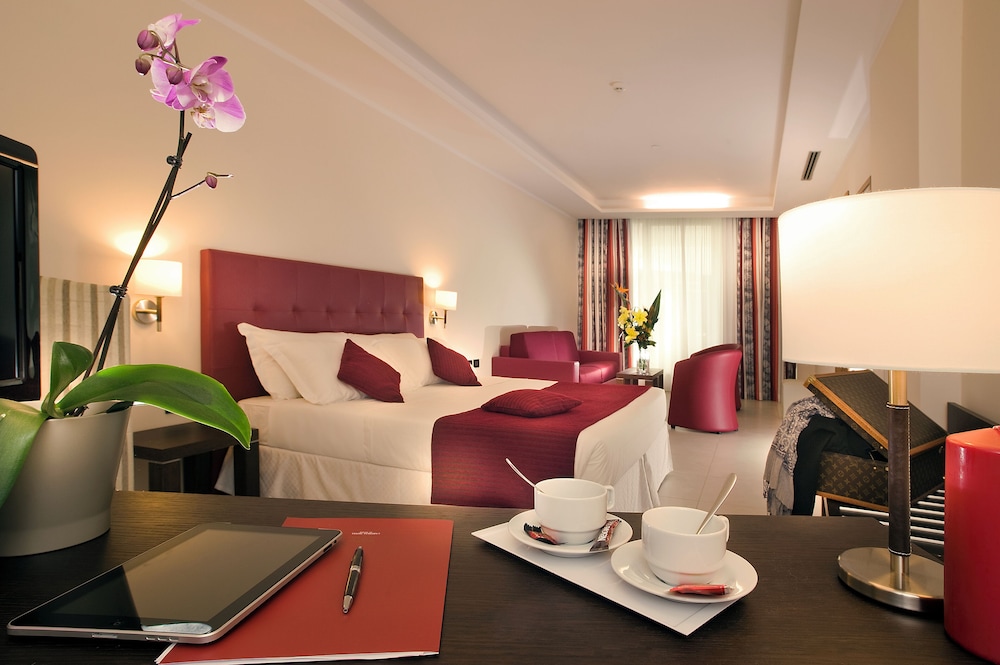 Cardinal Hotel St Peter 34/54