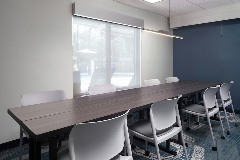 SpringHill Suites Fort Myers Airport 29/41