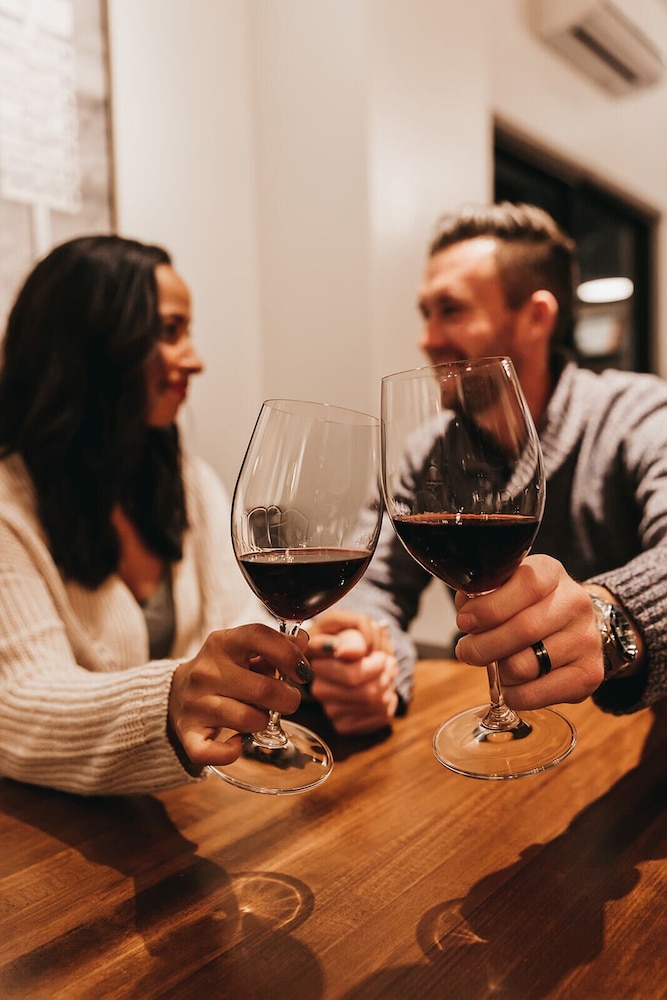 Wine Stone Inn 35/64