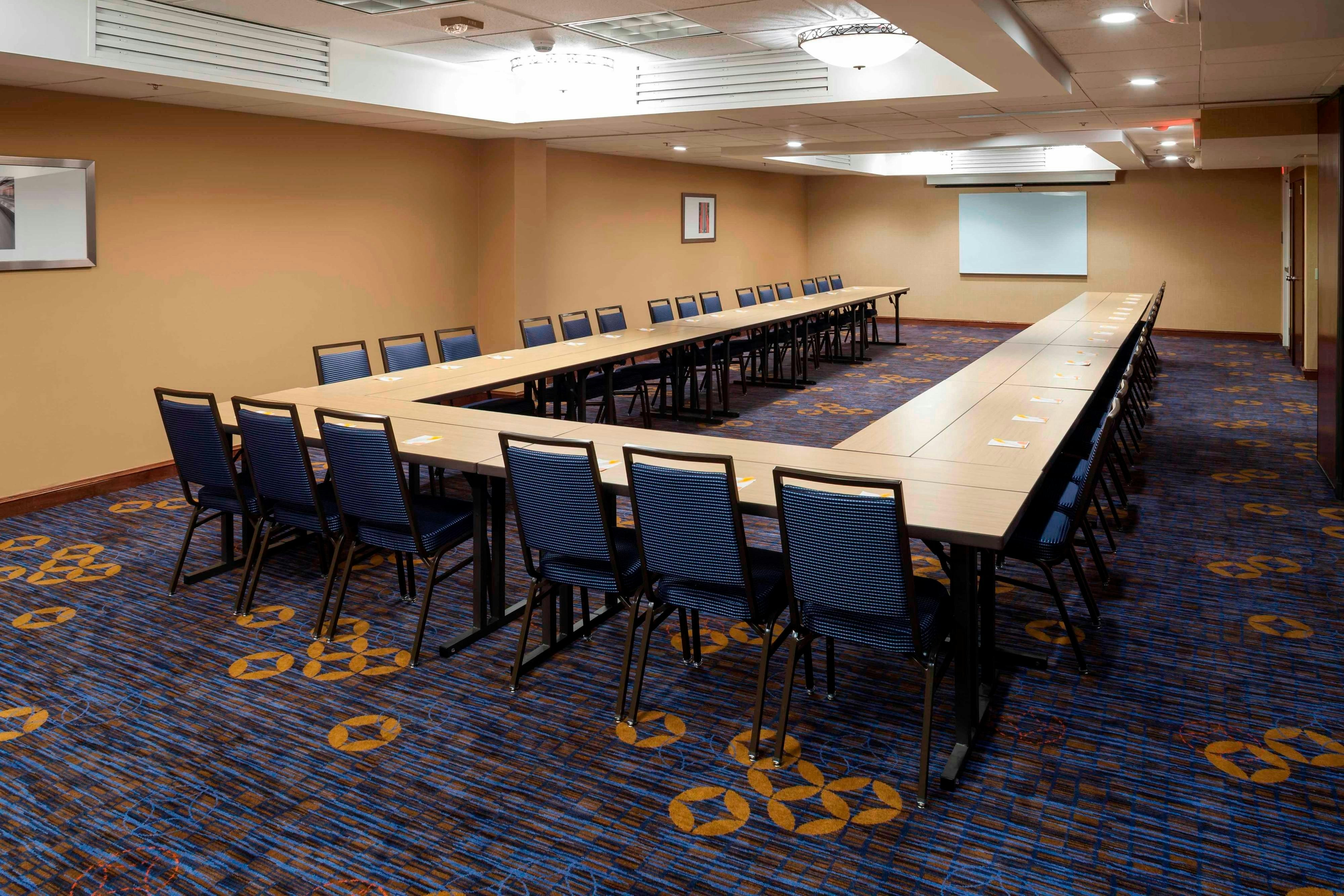 Courtyard by Marriott San Diego - Rancho Bernardo 12/17