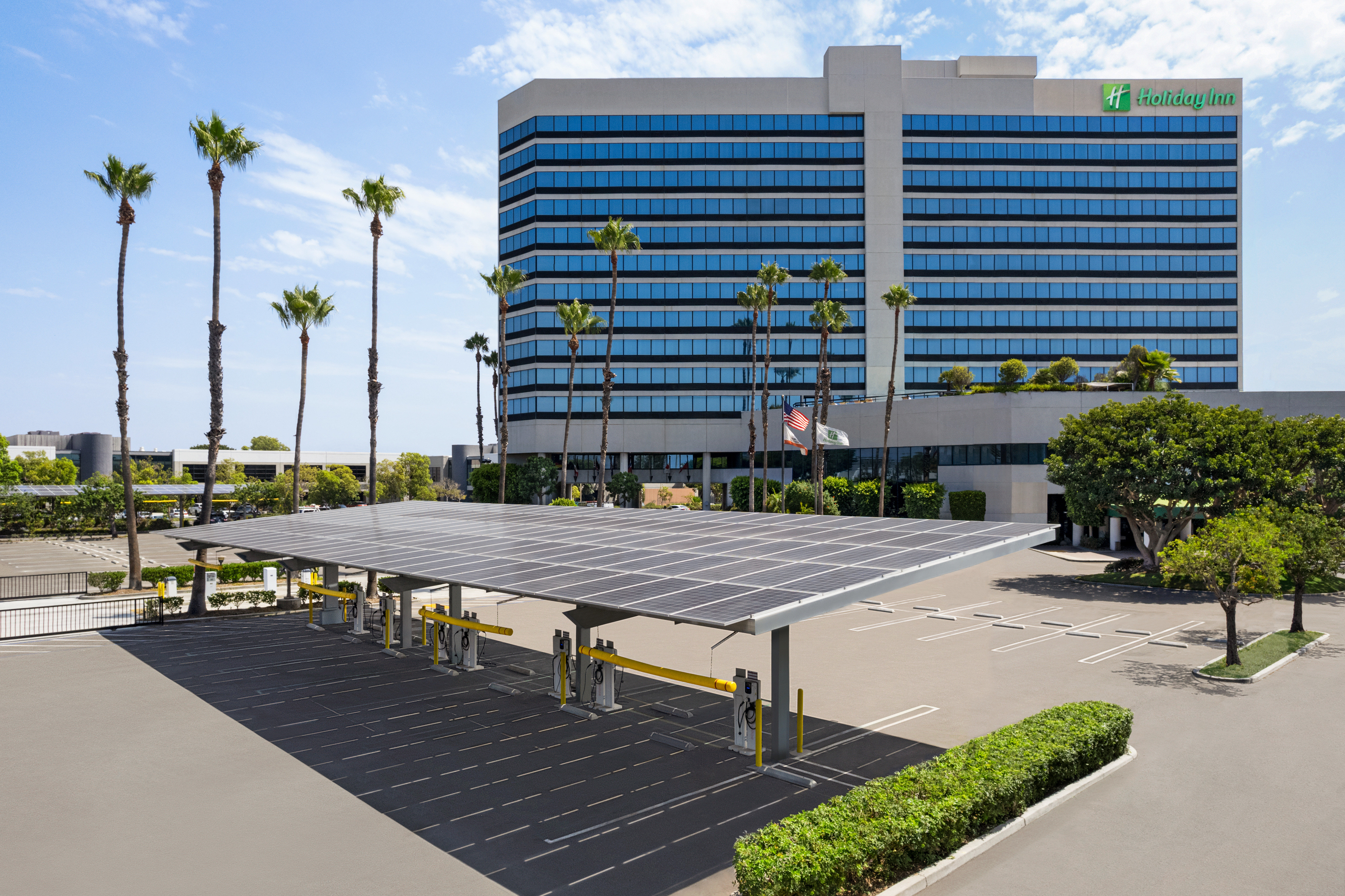 Holiday Inn Torrance 69/72