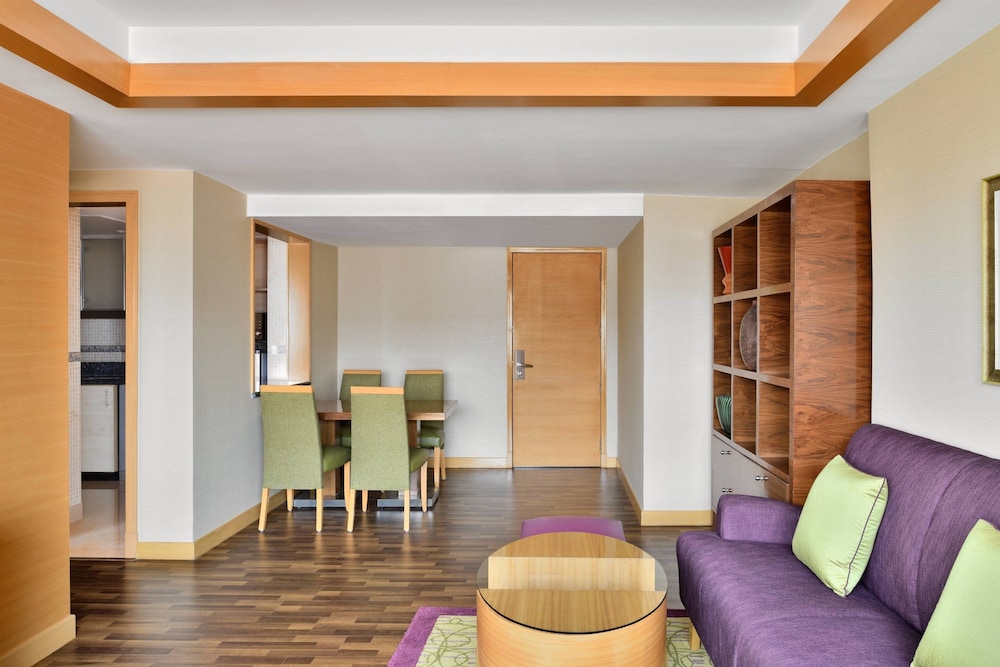 Courtyard By Marriott Chennai 25/38