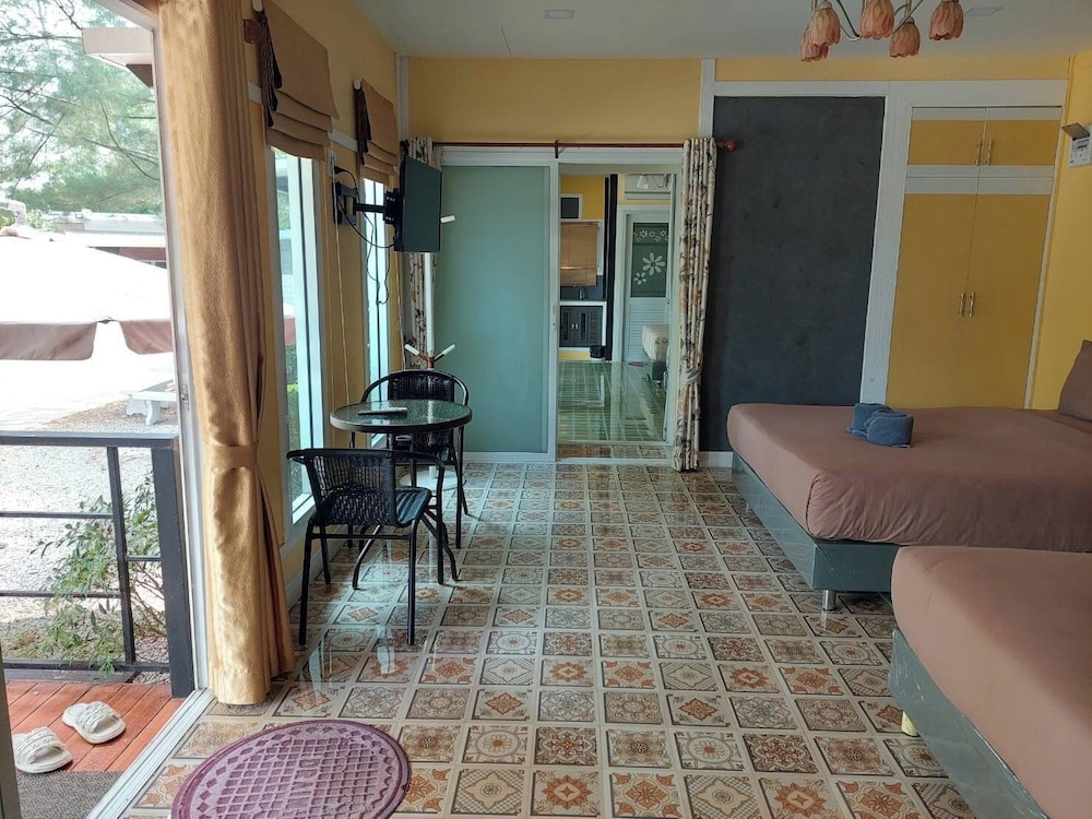 Villa Rayonghouse 47/66
