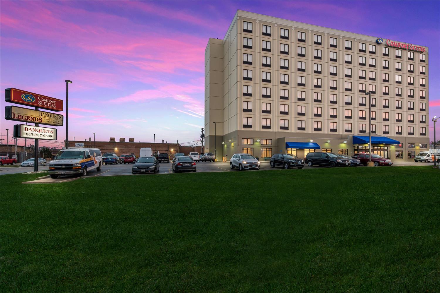 Comfort Suites Chicago O'Hare Airport 22/23
