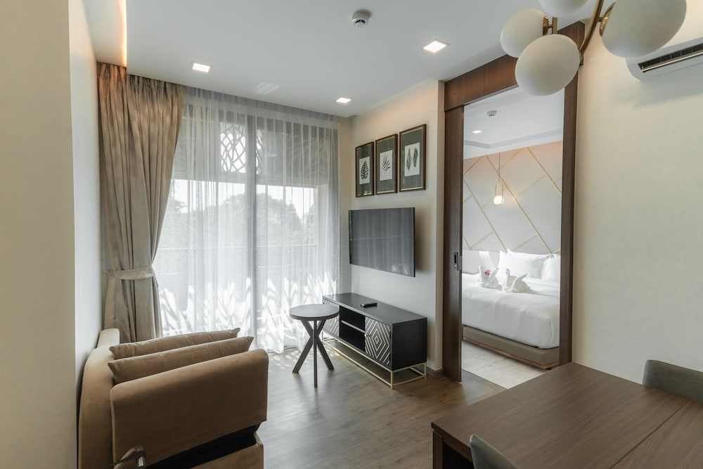 The Proud Karon Beach Phuket Trademark Collection By Wyndham 40/51