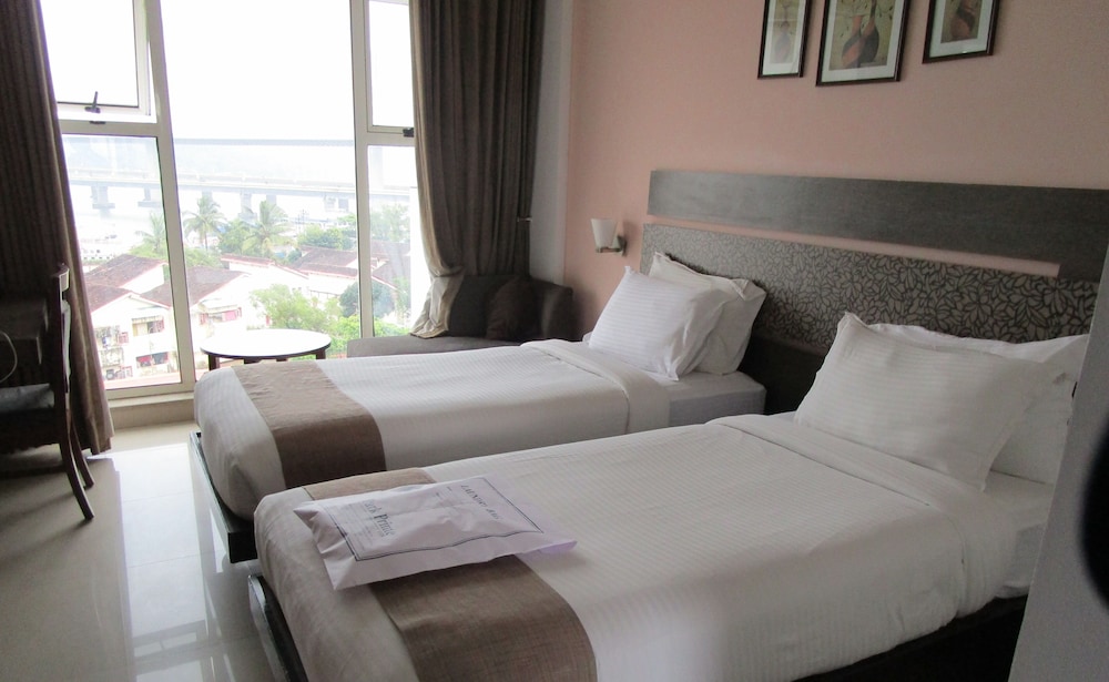 Hotel Park Prime Goa 6/25