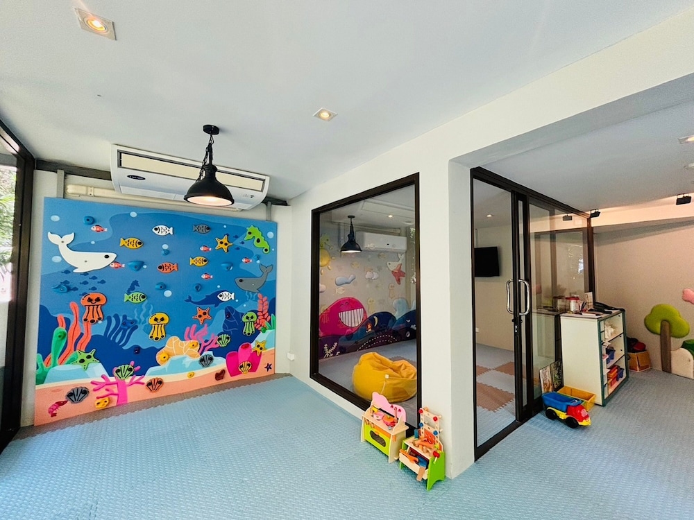 Dewa Phuket Resort and Villas 67/74