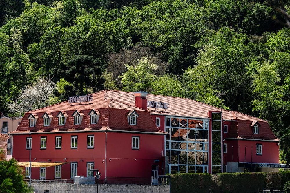 Douro Park Hotel 2/75