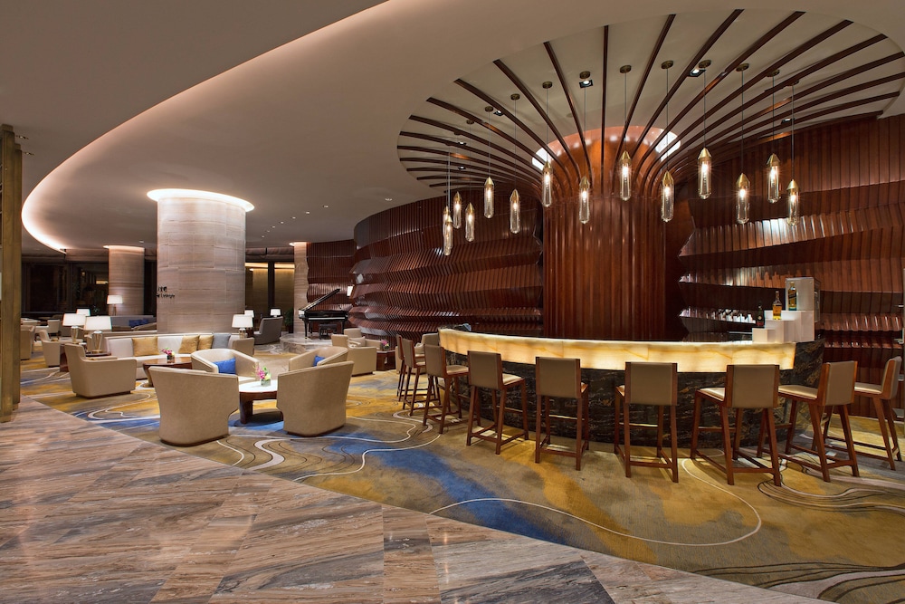 Sheraton Zhanjiang Hotel 38/48