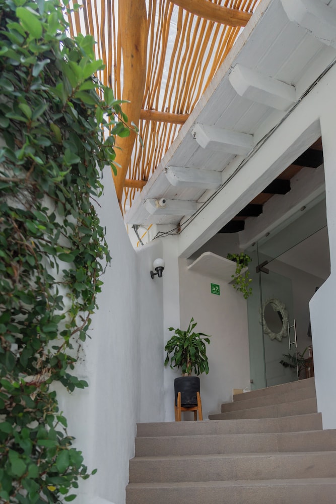 Amaca Hotel Puerto Vallarta 5/76