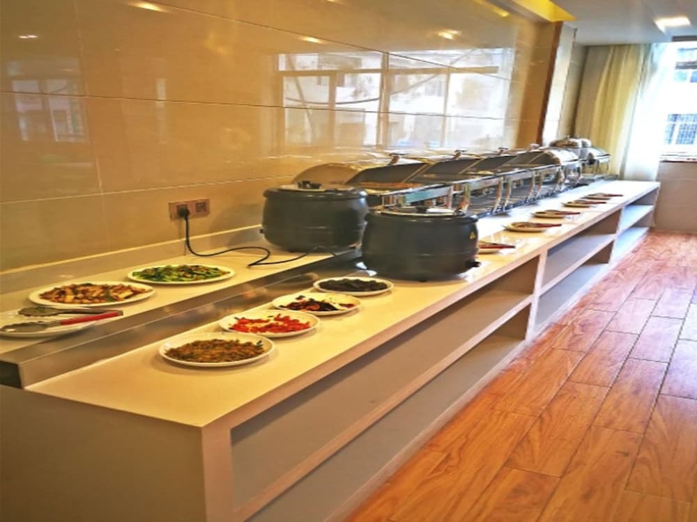 GreenTree Inn Anqing Susong County North Longmen Road Express Hotel 32/43