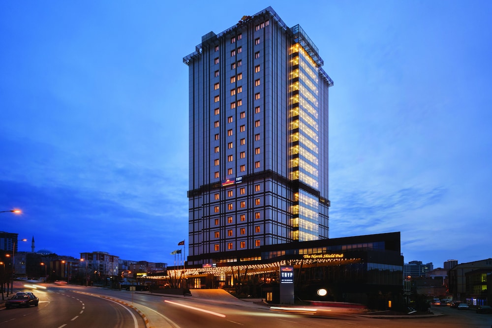 TRYP by Wyndham Istanbul Basin Ekspres 2/50