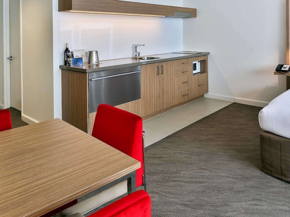 Novotel Sydney West HQ 8/61