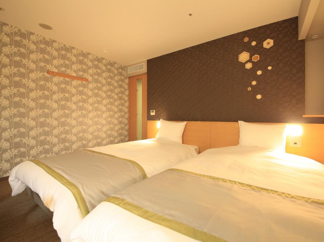 Semi Room, 2 Semi Double Beds