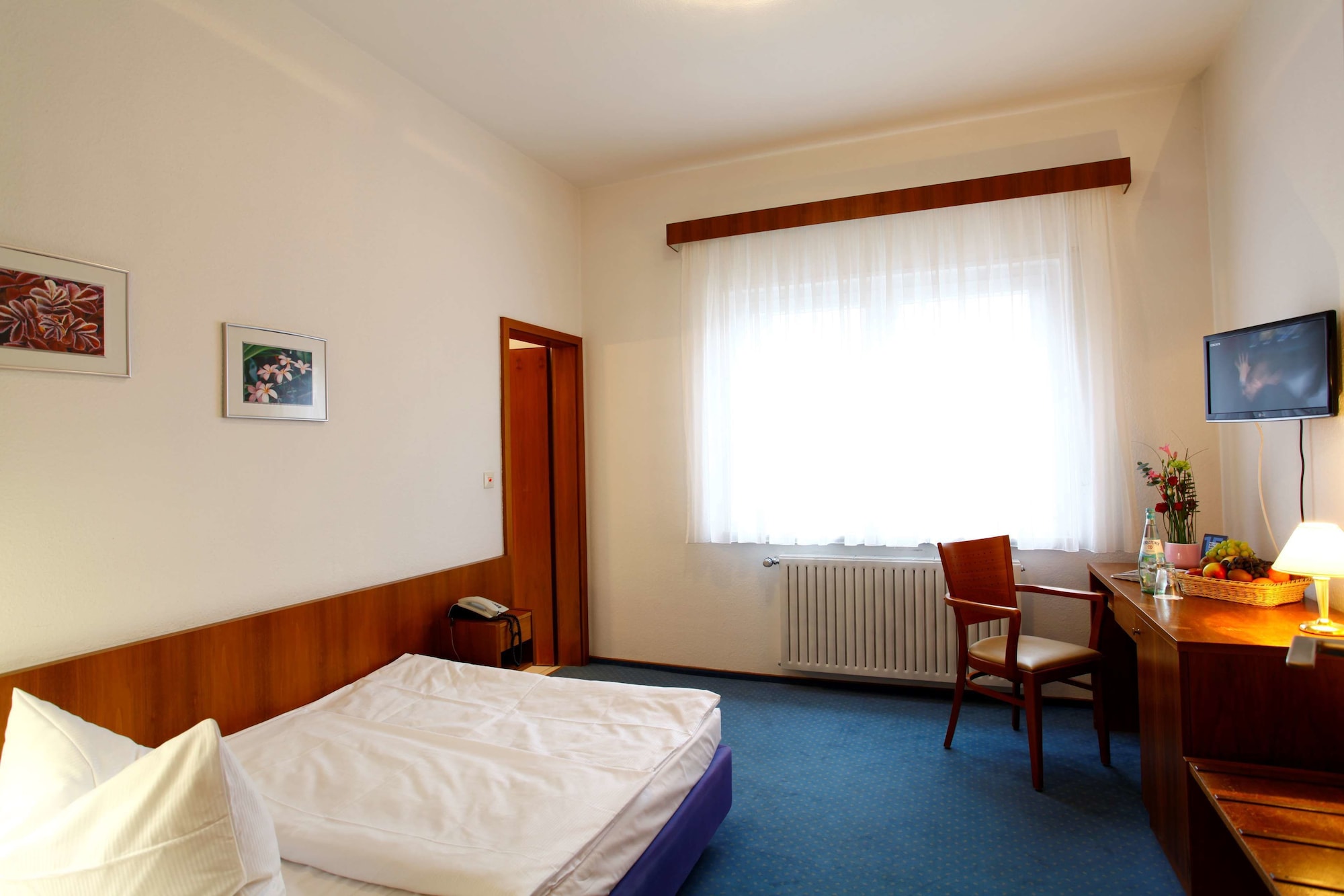 STANDARD, SINGLE, SINGLE BED