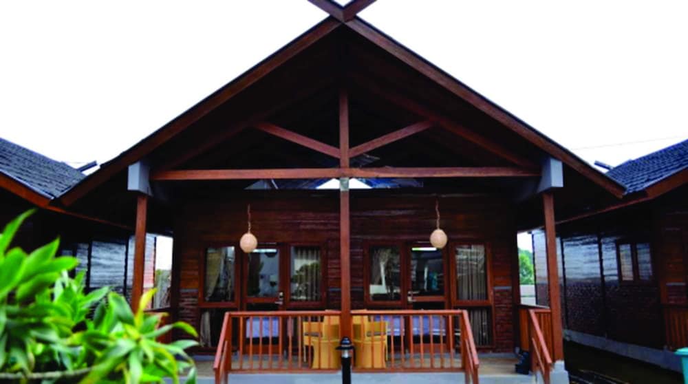 Ciwidey Valley Resort Hot Spring Waterpark 1/25