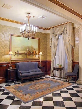 Le Richelieu In The French Quarter 16/54