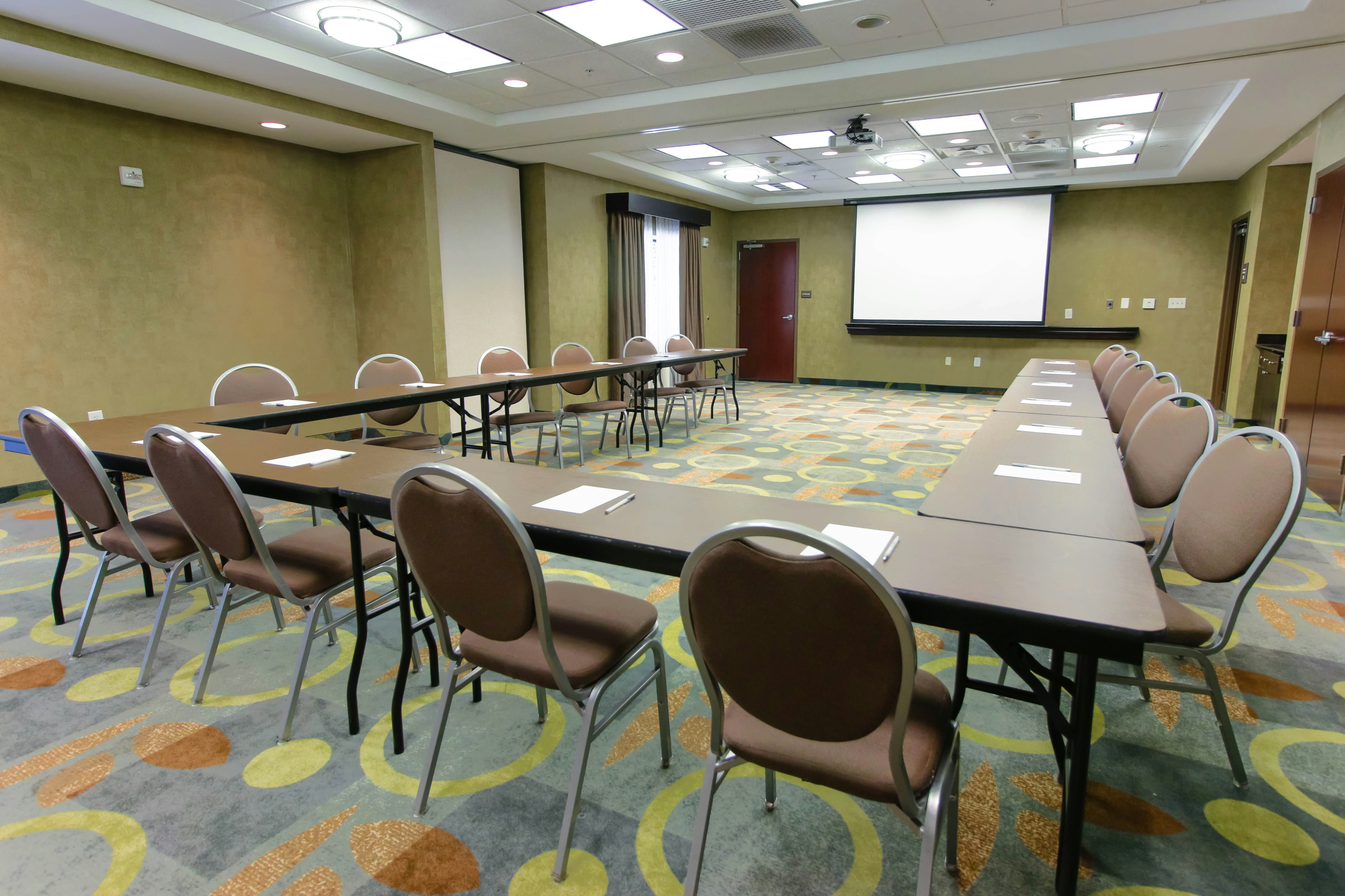 Hampton Inn And Suites Flowery Branch 31/38
