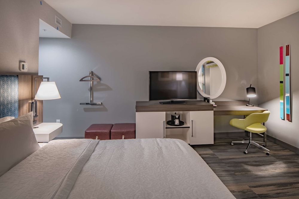 Hampton Inn And Suites Dallas/Plano Central 15/66