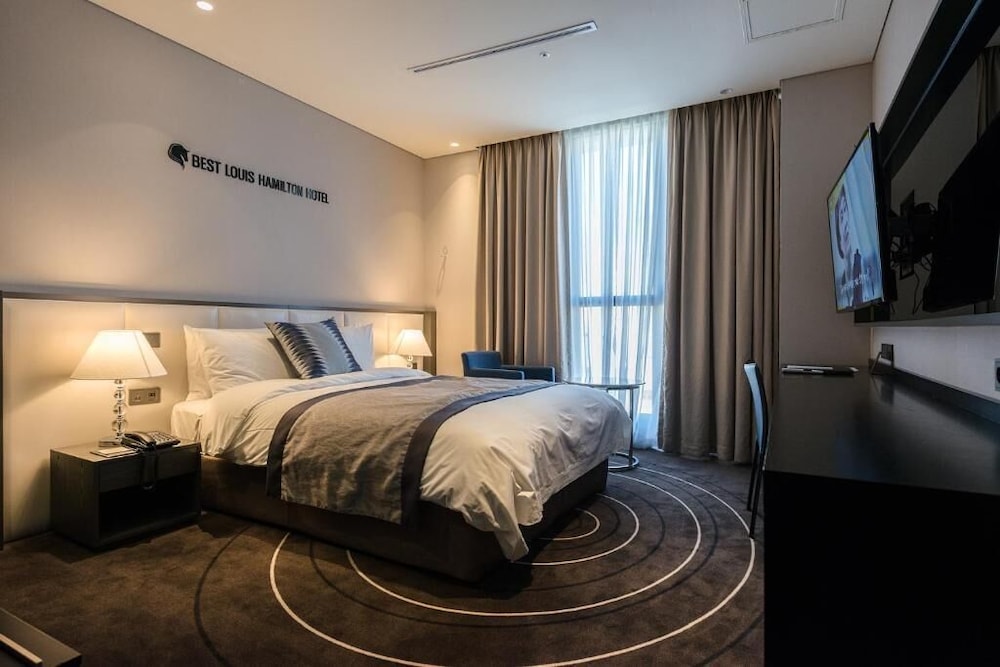 Best Louis Hamilton Hotel Changwon 12/68
