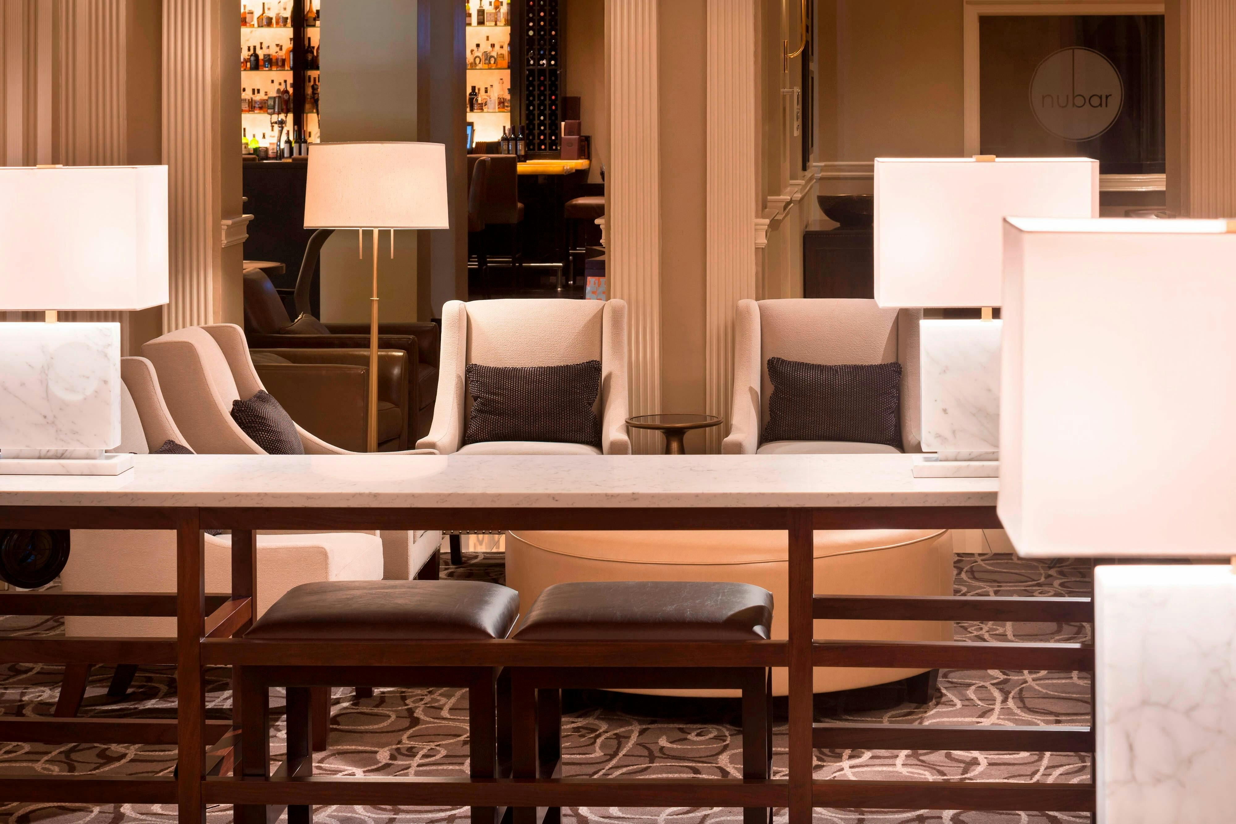 Sheraton Commander Hotel 14/48