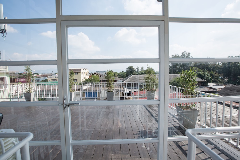 Memmoth Hostel In Lampang 30/50