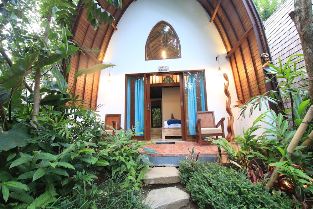 Green Bird Villa 2/68