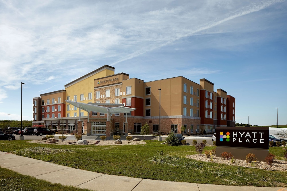 Hyatt Place Madison Verona 51/54