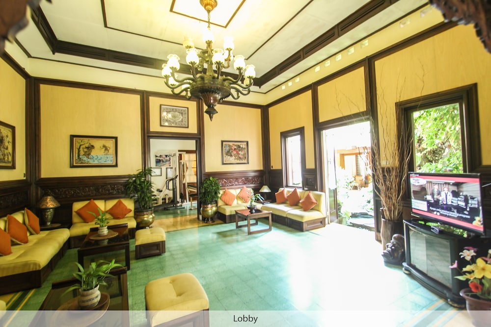 Duta Guest House 30/48