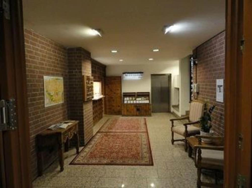 Solitaire Hotel Boardinghouse Berlin 39/65