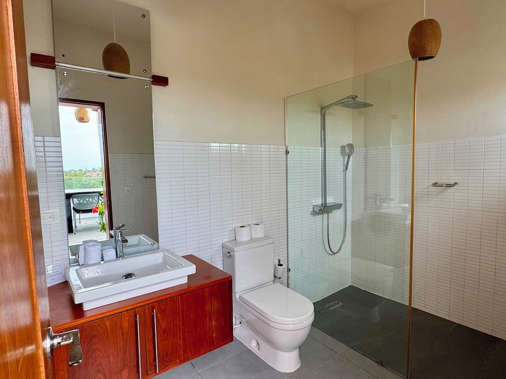 Ultravioleta Boutique Residences 44/47