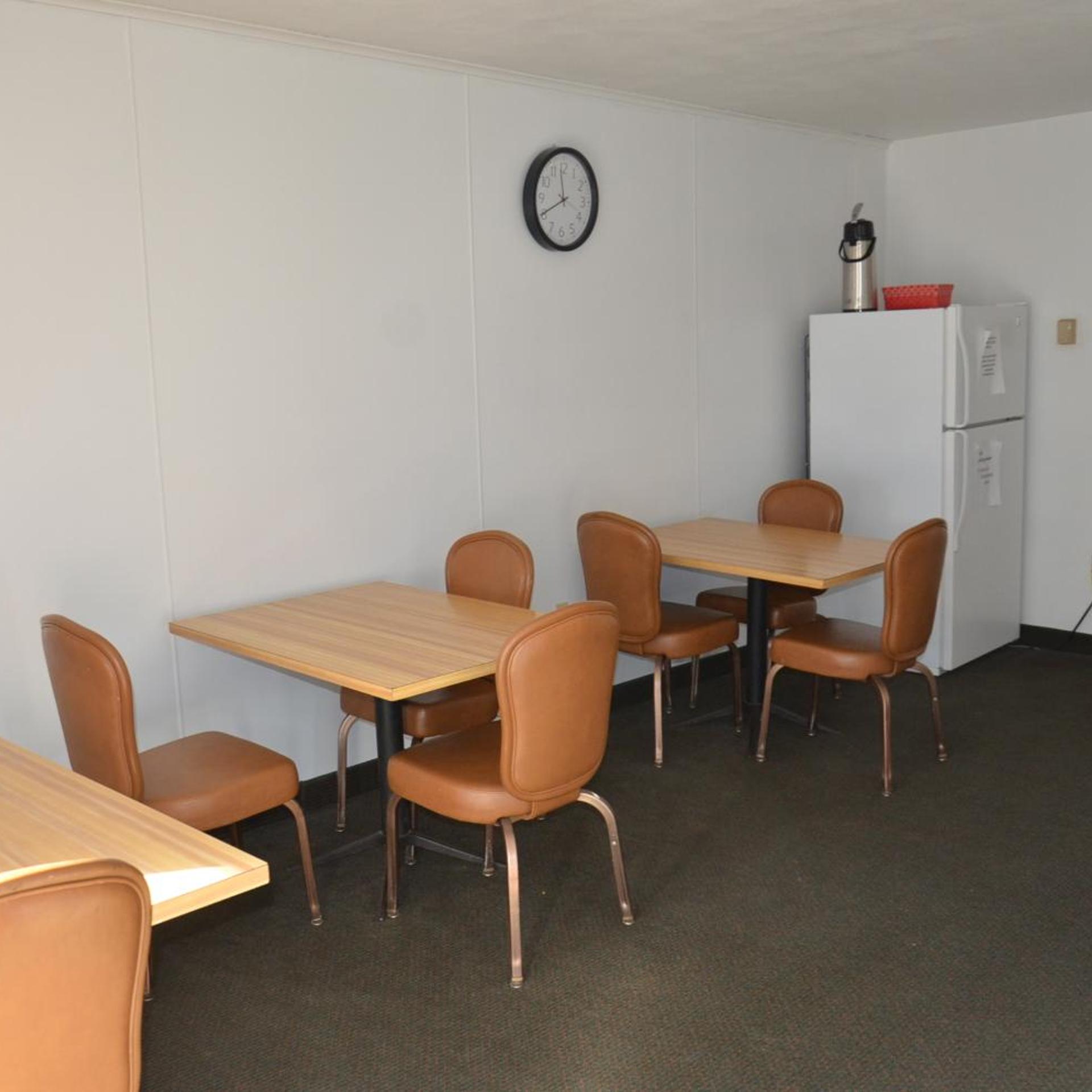 Red Carpet Inn & Suites 37/50