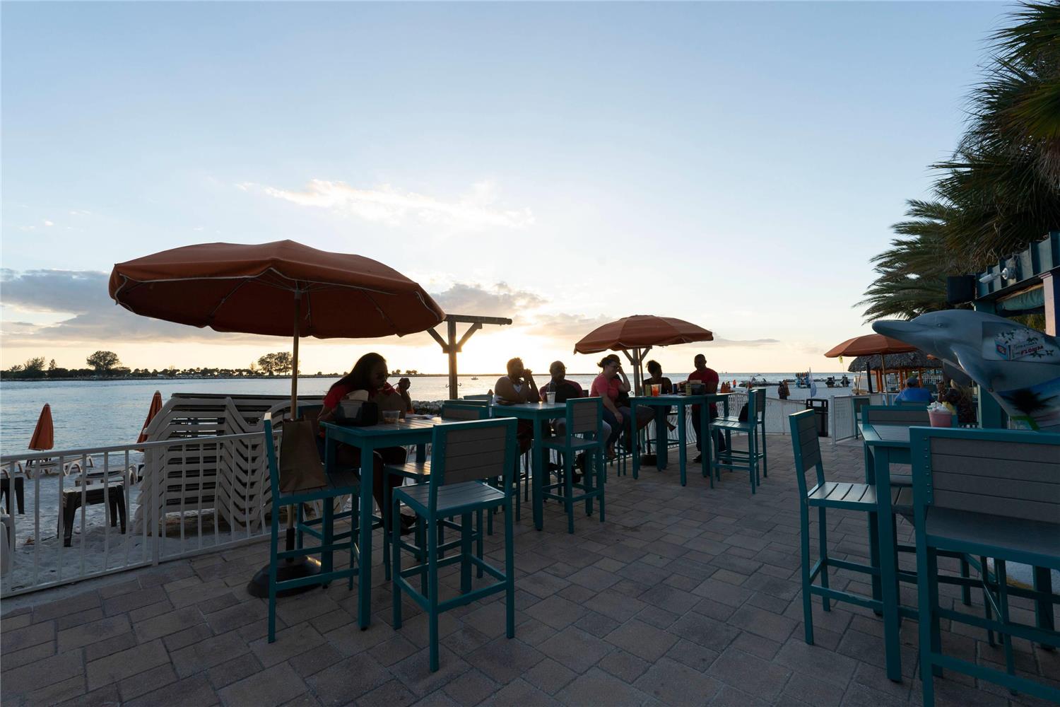 Winter the Dolphins Beach Club, an Ascend Collection Hotel 14/18