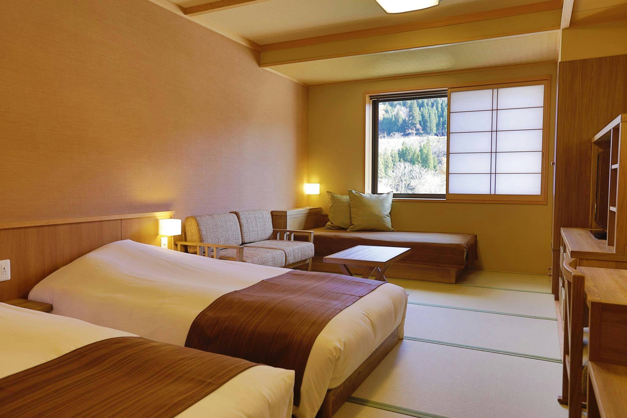 Comfort, Twin Beds